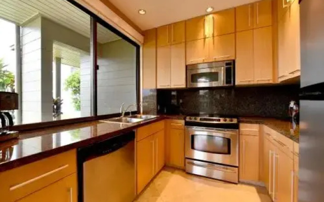 Kapalua Bay Villa 23G2 by RedAwning