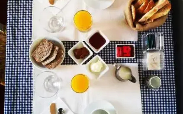 Alma de Proa Bed & Breakfast