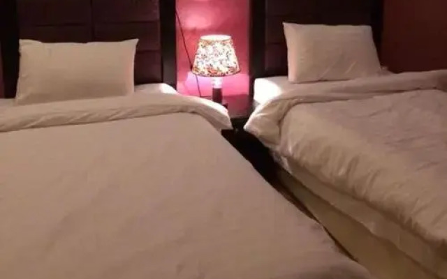 Jaww Altamayoz Suites