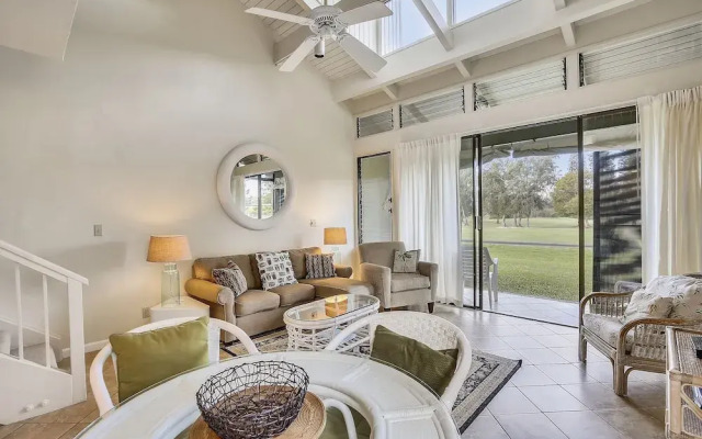 Bird of Paradise - 2 Br Condo