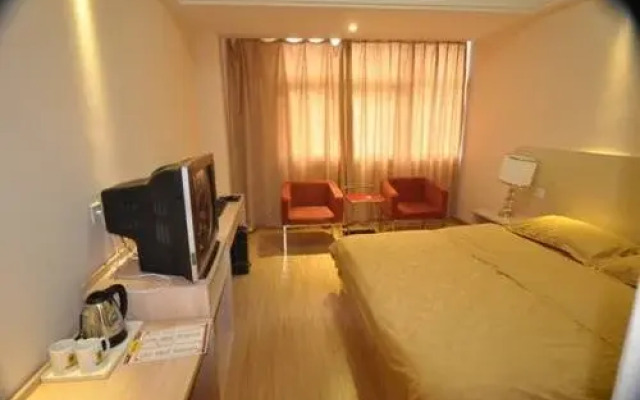 Super 8 Hotel Xuchang Qi Yi Lu Railway Station