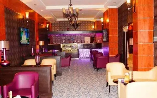 Ashaad Al Tahliah Hotel And Suites