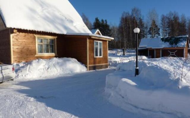 Country House By Pertozero