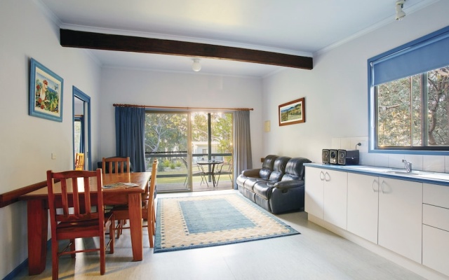 Depot Beach Cabins – Guest Rooms – Depot Beach