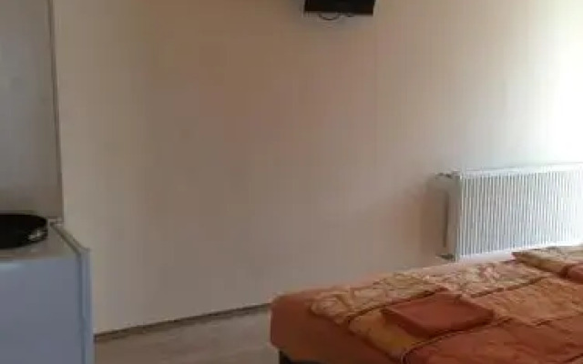 Balaton Apartmanház