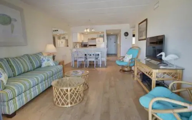 Breakaway East 212 - 2 Br Condo