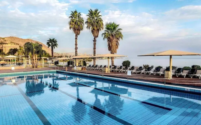 La Perla Kinneret
