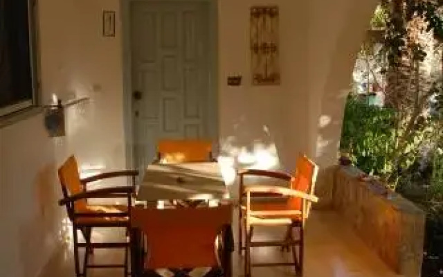Lilo's Apartments