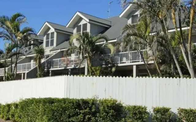 3/34 Kendall Street - Three By The Sea