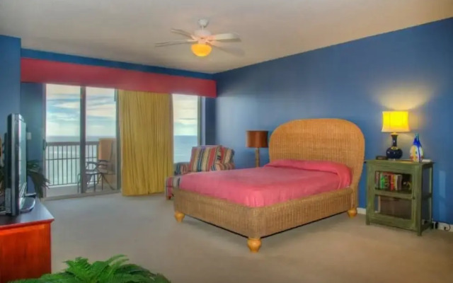 Margate Tower 2401 4br 3 Ba Direct Oceanfront 4 Bedroom Condo by RedAwning