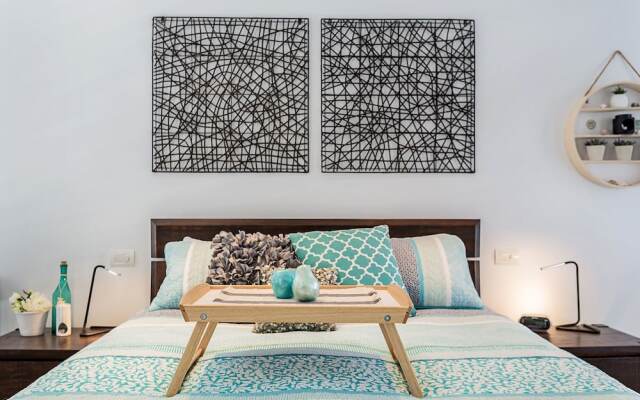 Sandy Point Road, 7A