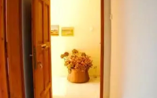 Studios Efi