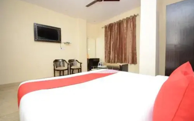 Treebo DS Regency