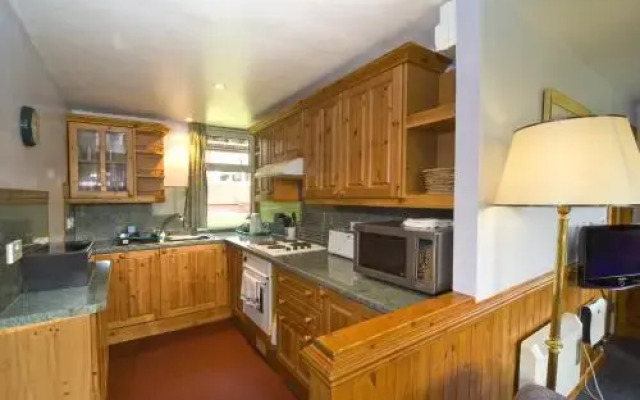 Lagnakeil Lodges