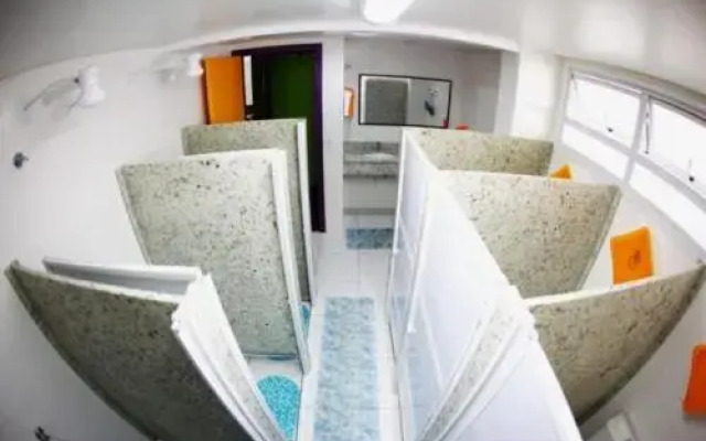 Hostel Albergue Toca da Moréia