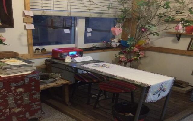 Scentwood Guesthouse