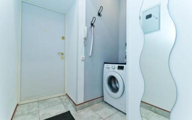 La Casa di Bury Zhukovskogo 12