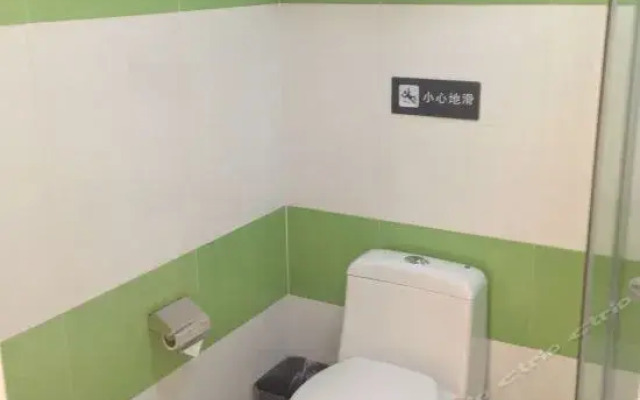 7Days Inn Urumqi Xibei Road Mingyuan Branch