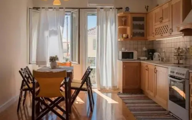 Beautiful Traditional Mansion - Πανέμορφο Παραδοσιακό Αρχοντικό