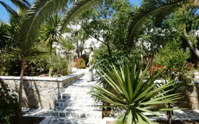 Villa Maria Vekri