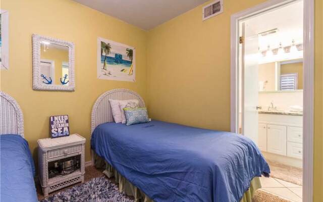 Seaside Beach & Racquet 4707