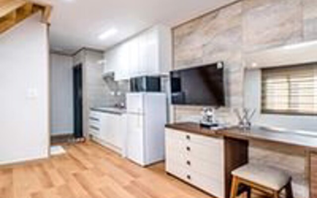 Seogwipo Gaetkeusi Pension