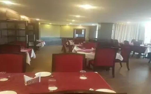Hotel Orchid Annex