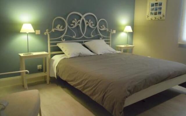 Clos des Secrets - Chambres dHôtes