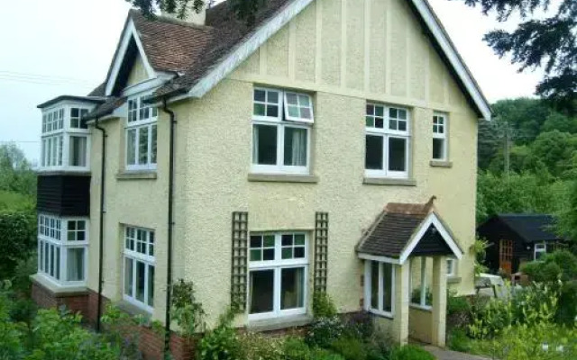 Heathwood Lodge