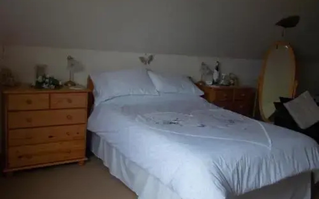 Lau-ren House B & B
