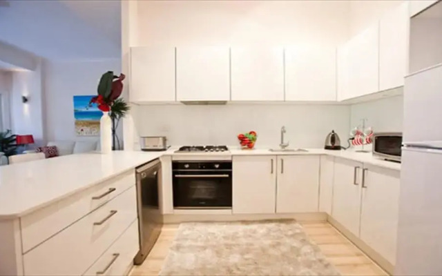 The Apartment Service DARL3