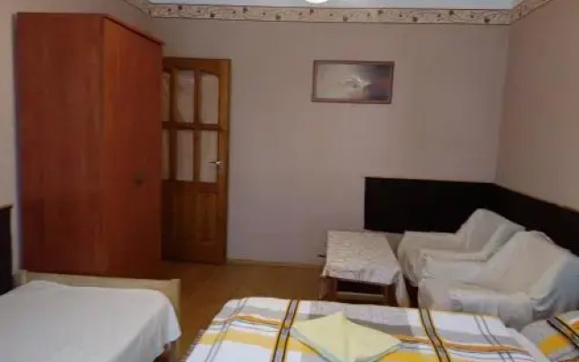 Évaluna Apartman