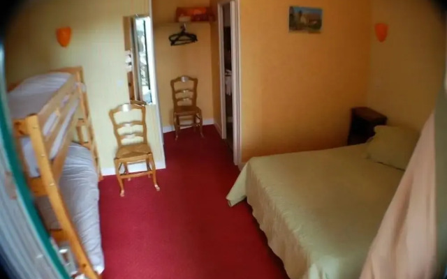 Hôtel Au jardin St Michel