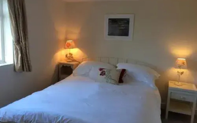 Leadenham Cottage