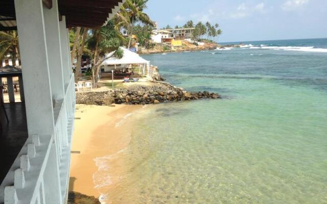 Unawatuna Mbr Resort