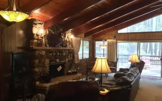 Papa Bear Cabin - 3BR/3BA Home
