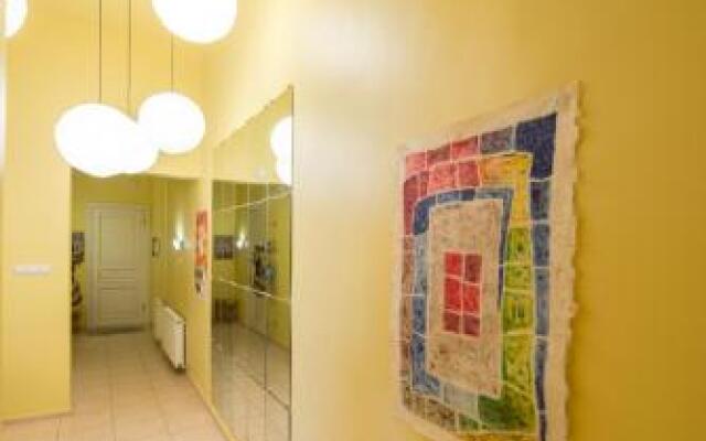 Apartment on Griboedova