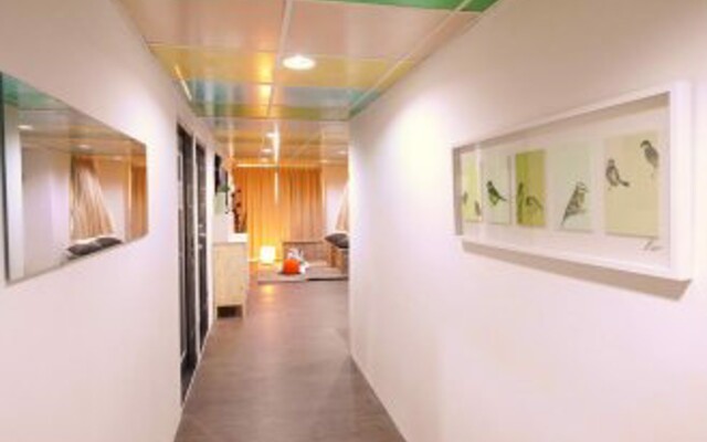 台中逢甲尼克旅店