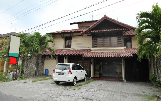 Airy Umbulharjo Timoho Dua 32A Yogyakarta