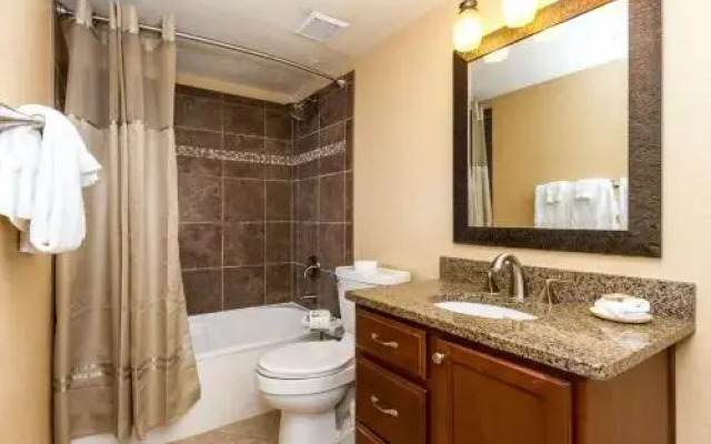 Islander 4006 by RedAwning