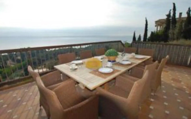 Villa Cristina - Inh 27248