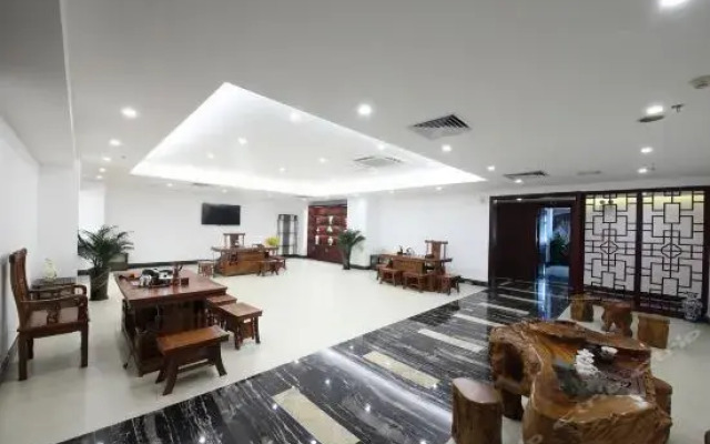 Hainan Huatian Hotel
