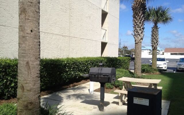 Seaside Beach & Racquet 4707