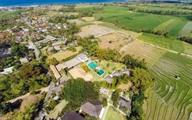 The Chalina Estate