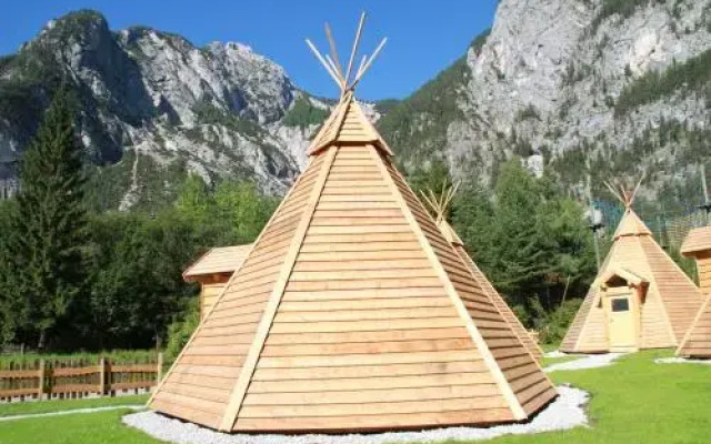 Tipi Dorf Gröbming