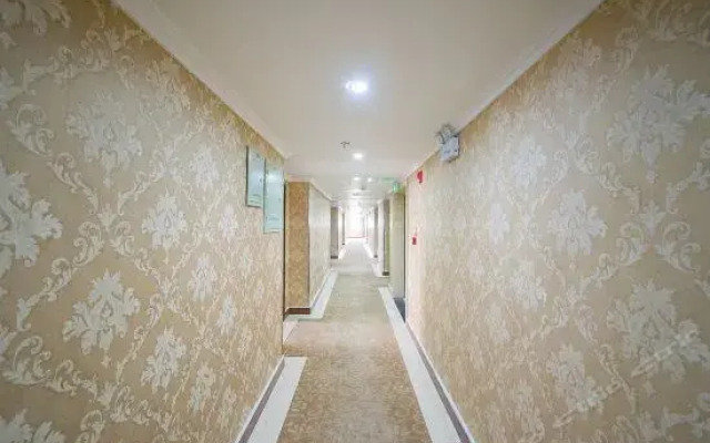 Yangzijiang Guest House