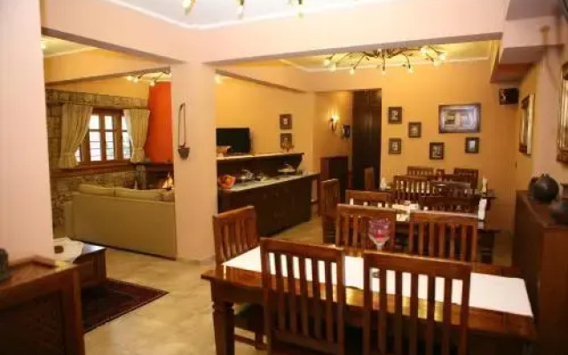 Roes Suites