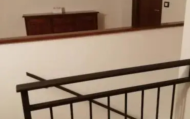 B&B Sweet House