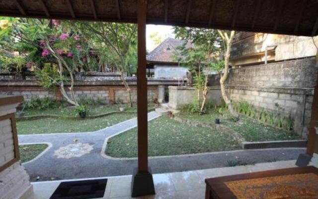 Jero di Bisma Hostel