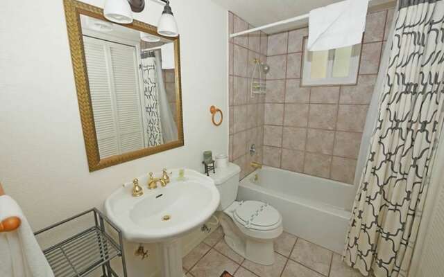 1519 Walkup by RedAwning